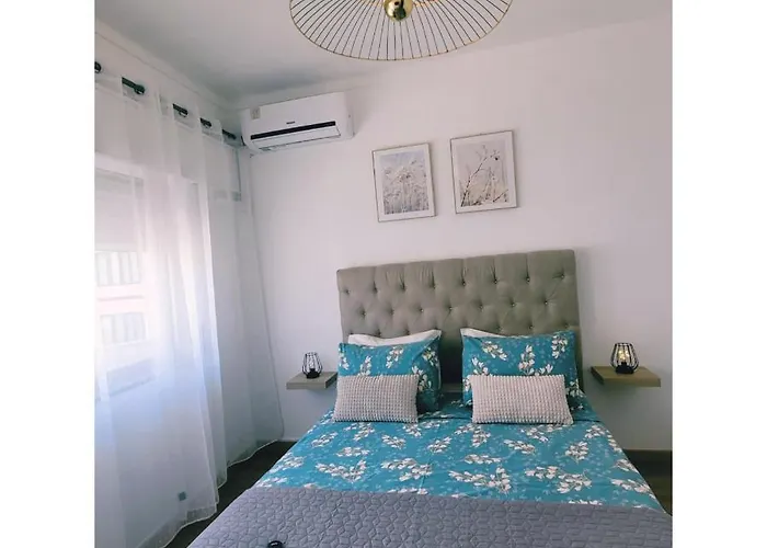 Reis Turismo 2 * פארו